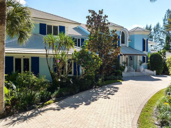 2999 N Ocean Boulevard, Gulf Stream, FL 33483