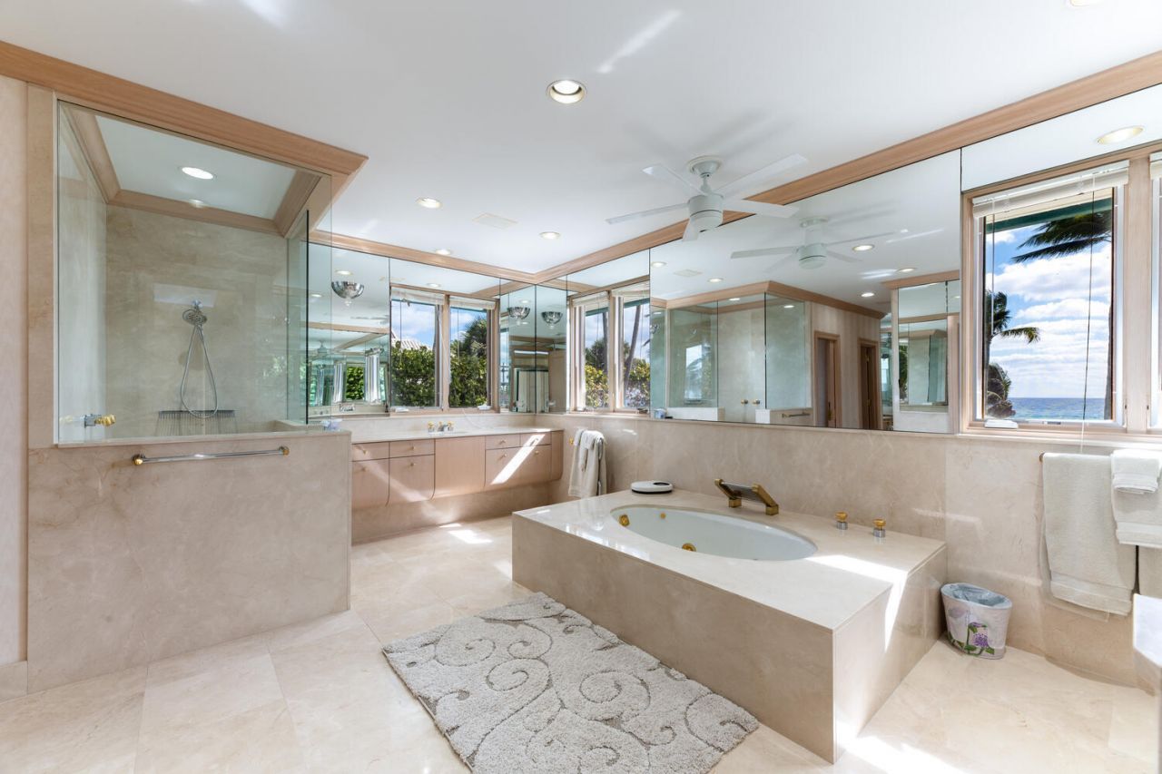 2999 N Ocean Boulevard, Gulf Stream, FL 33483 Photo