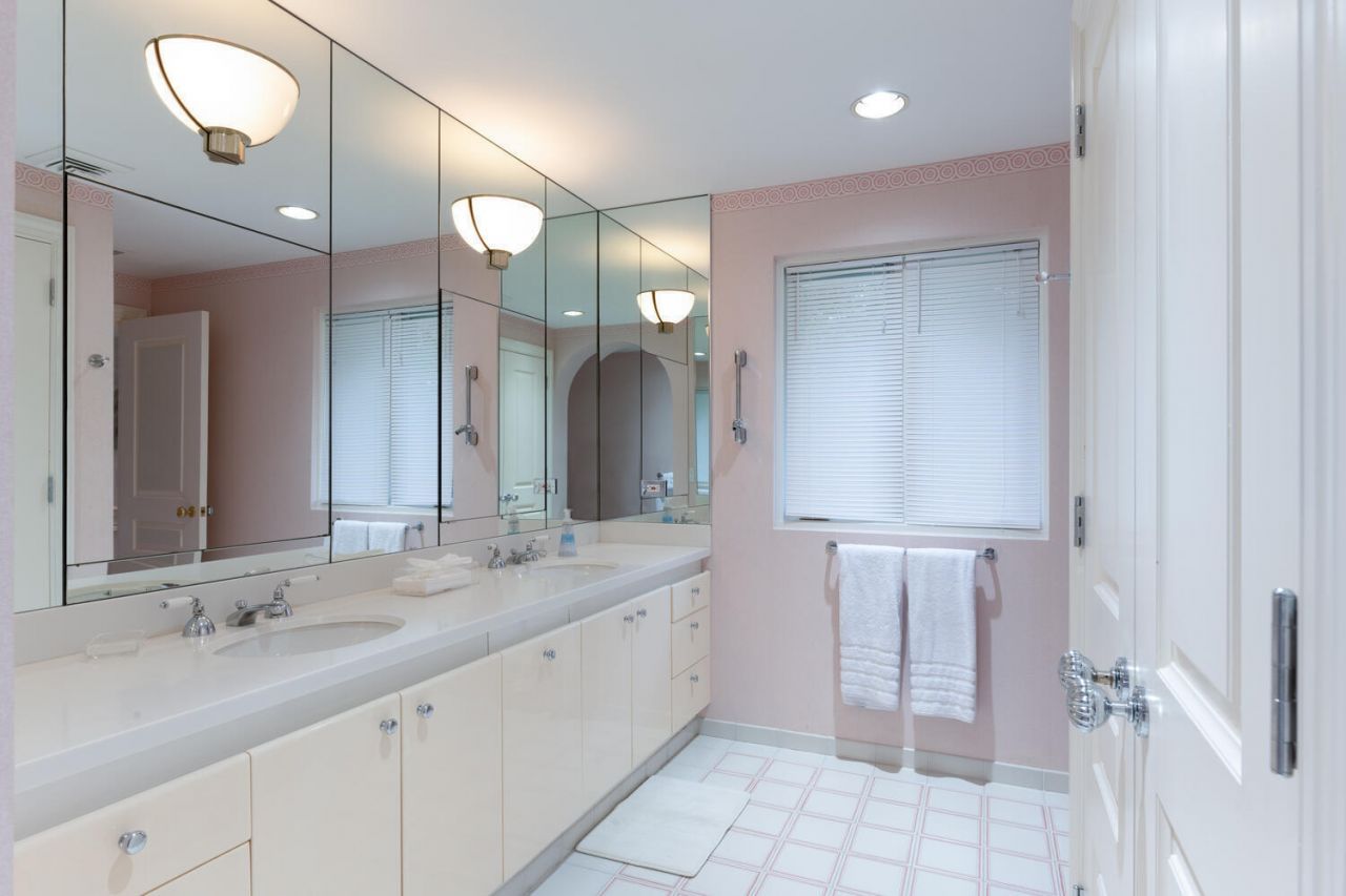 2999 N Ocean Boulevard, Gulf Stream, FL 33483 Photo