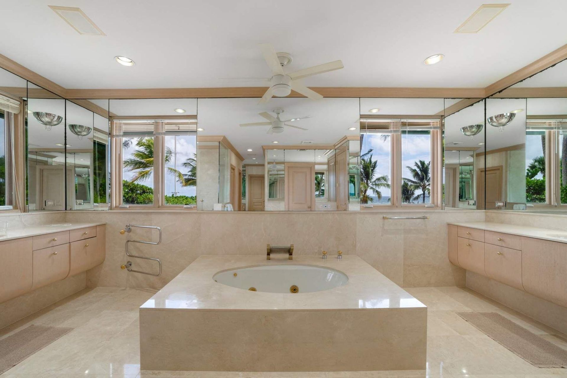 2999 N Ocean Boulevard, Gulf Stream, FL 33483 Photo