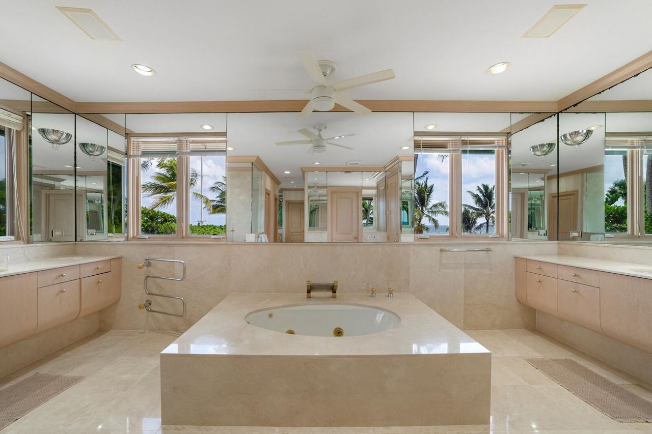 2999 N Ocean Boulevard, Gulf Stream, FL 33483 Photo