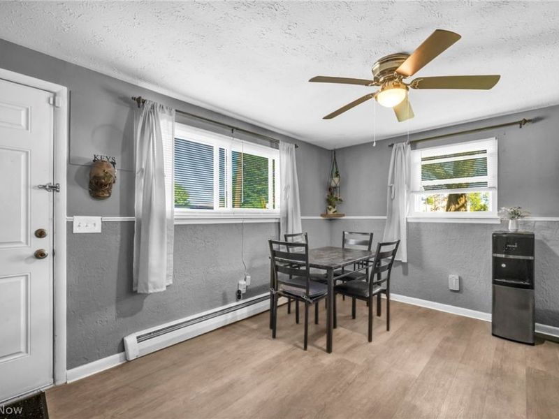 301 Warden Avenue, Elyria, OH 44035 Photo 10