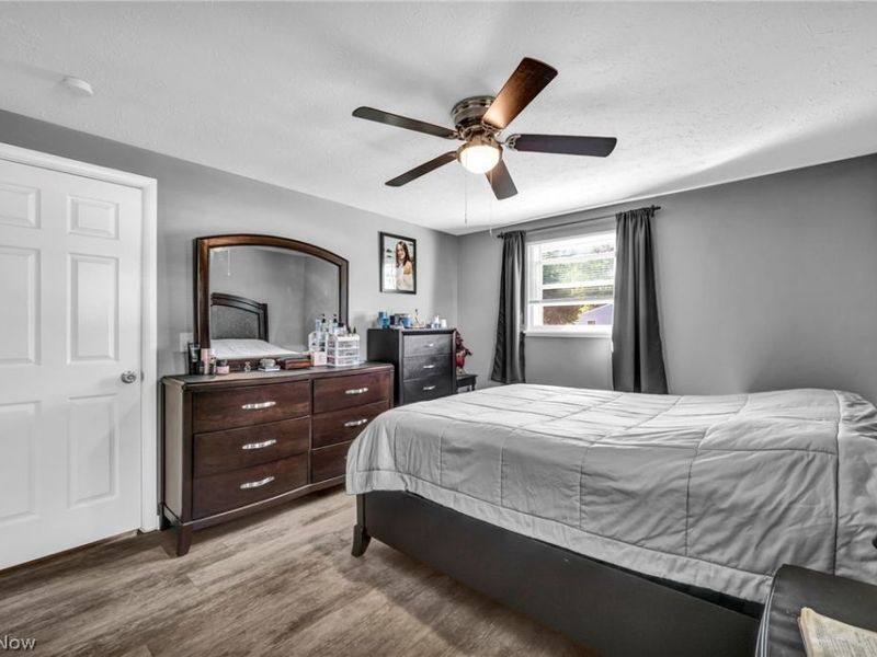 301 Warden Avenue, Elyria, OH 44035 Photo 16