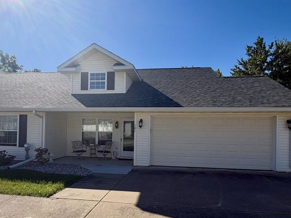 2635 Mount Pleasant Street, Unit 101, Burlington, IA 52601