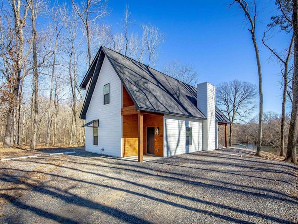 193 Sunshine Lane, Pangburn, AR 72121