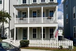 1668 Indy Drive photo 4