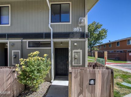 861 Nutmeg Place, Unit 1, Reno, NV 89502 Photo