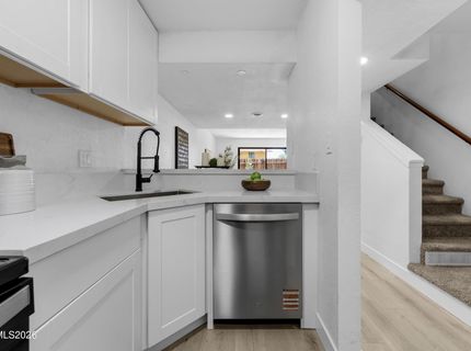 861 Nutmeg Place, Unit 1, Reno, NV 89502 Photo