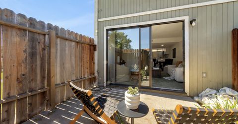 861 Nutmeg Place, Unit 1, Reno, NV 89502 Photo