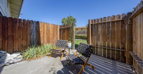 861 Nutmeg Place, Unit 1, Reno, NV 89502 Photo