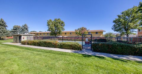 861 Nutmeg Place, Unit 1, Reno, NV 89502 Photo