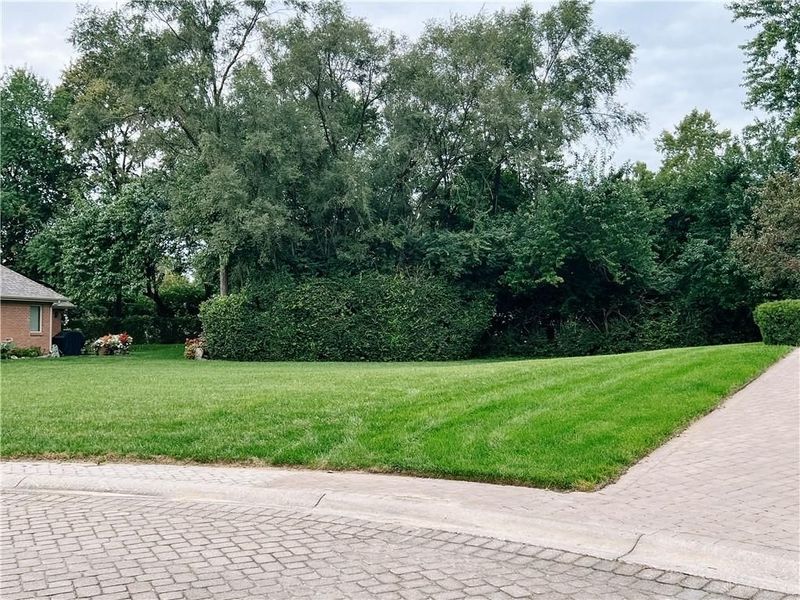 5725 Stone Lake Drive, Centerville, OH 45459 Photo 3