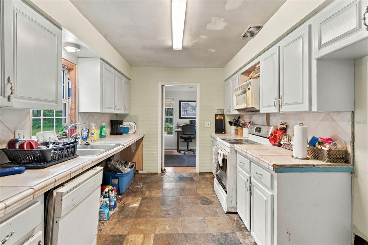 1640 Horseshoe Road , Enterprise, FL 32725 Photo
