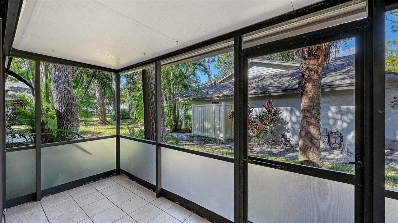 4799 Oak Forest Drive W, Unit 43, Sarasota, FL 34231 Photo