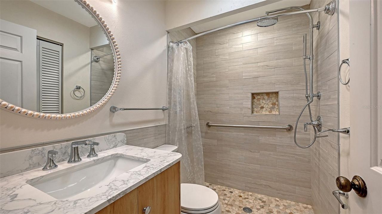 4799 Oak Forest Drive W, Unit 43, Sarasota, FL 34231 Photo