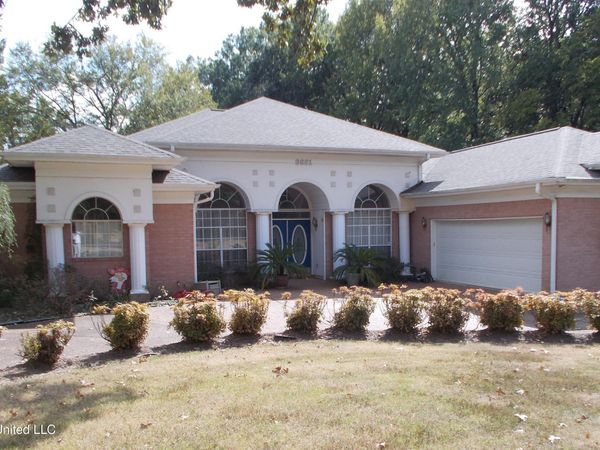 8681 Collinswood Drive, Olive Branch, MS 38654