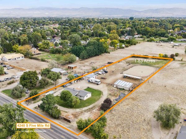 4240 S Five Mile Rd, Boise, ID 83709