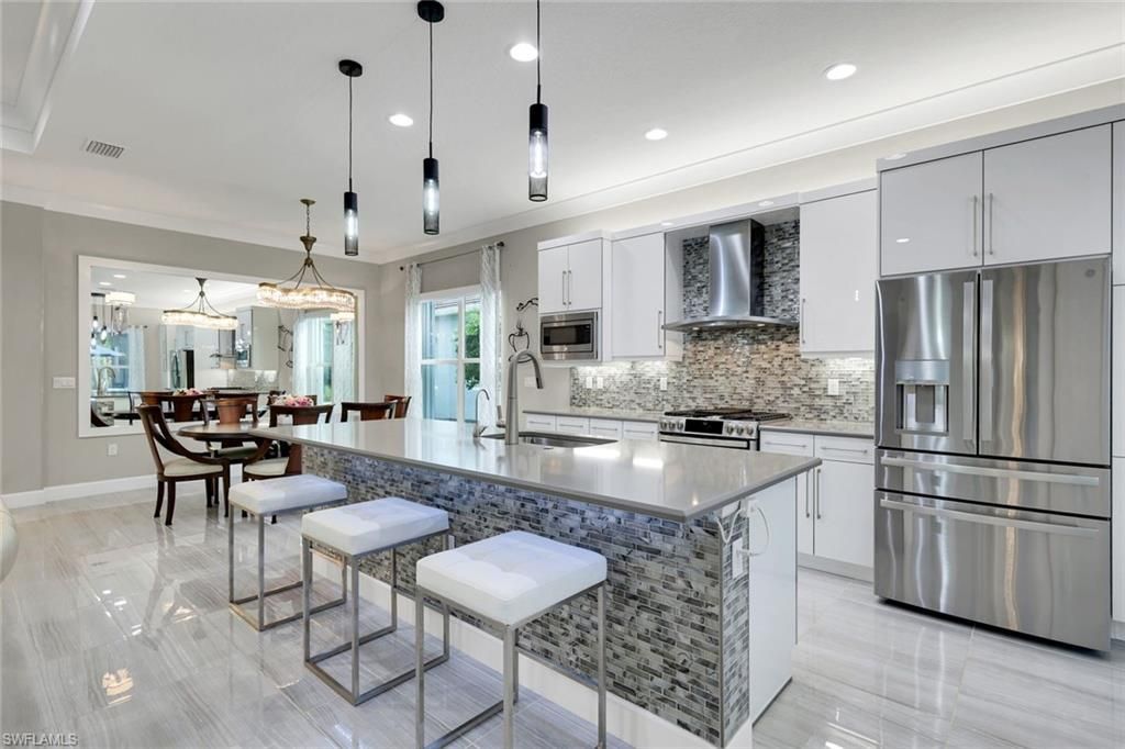 28560 Twain Dr, Bonita Springs, FL 34135 Photo