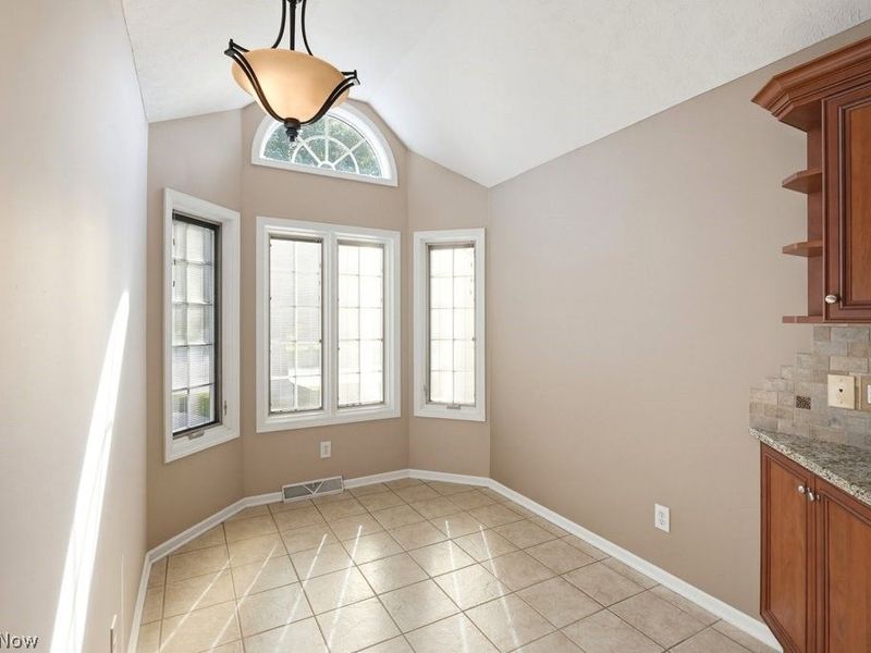 2549 River Downs, Stow, OH 44224 Photo 14
