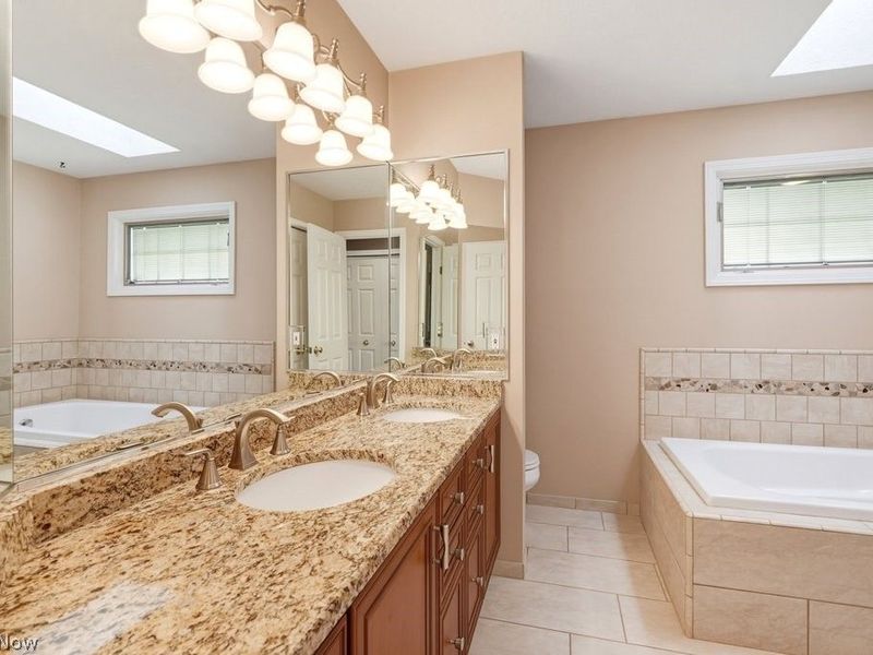 2549 River Downs, Stow, OH 44224 Photo 21