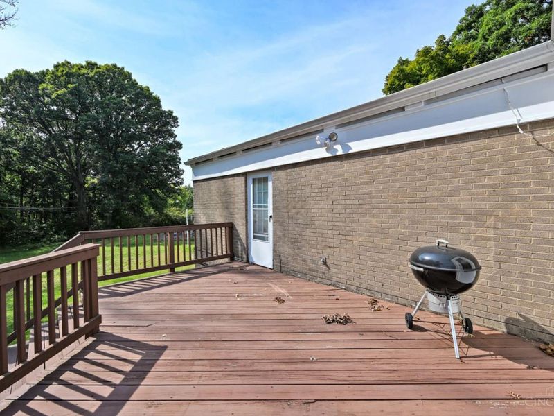 2505 Twigwood Lane, Amberley, OH 45237 Photo 14