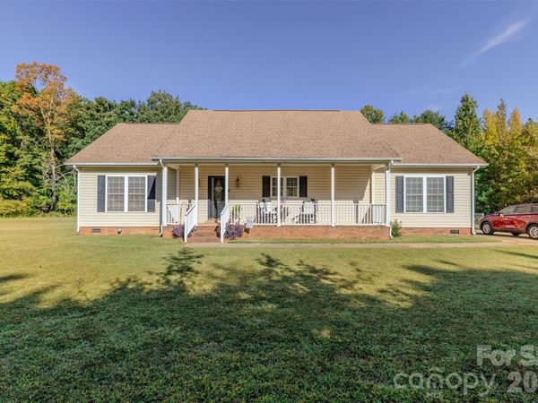 210 Paw Jims Road , Kings Mountain, NC 28086