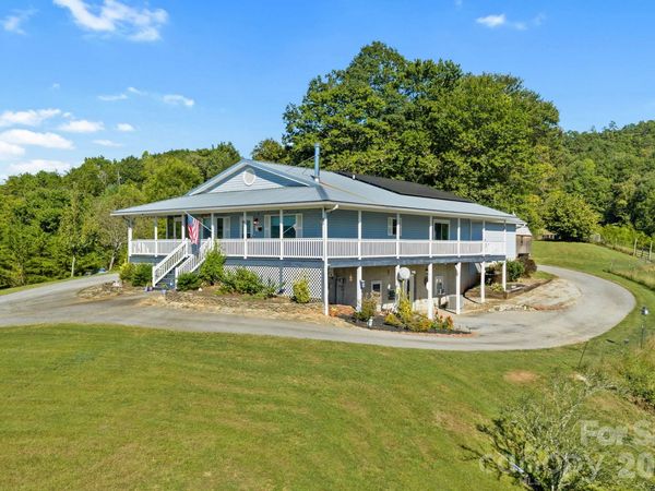 6275 Bryson City Road , Franklin, NC 28734