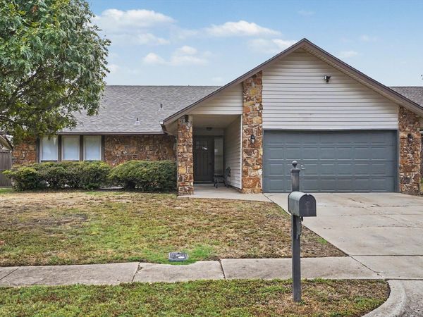 3212 S 148th East East Avenue , Tulsa, OK 74134