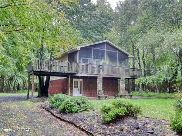 200 Birch Drive, Blakeslee, PA 18610