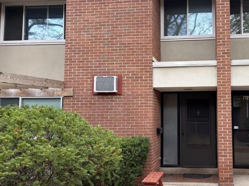 712 W Beaver Avenue, Unit B, State College, PA 16801 Main Photo