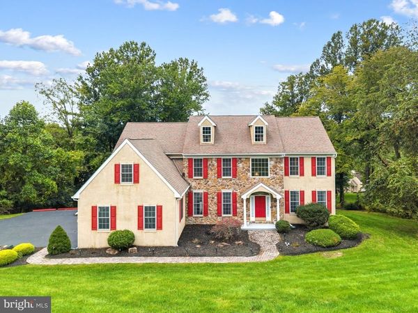904 VICTORIA COURT, DOWNINGTOWN, PA 19335