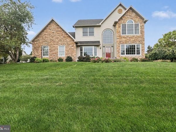 5300 BARBARA DRIVE, MECHANICSBURG, PA 17050