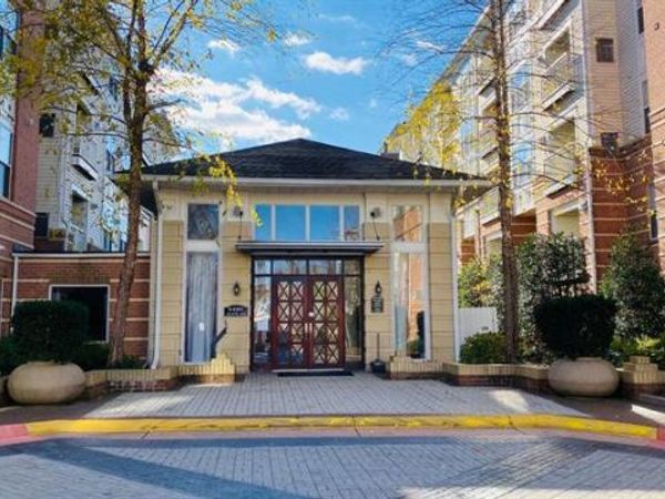 9480 VIRGINIA CENTER BOULEVARD, Unit 12, VIENNA, VA 22181