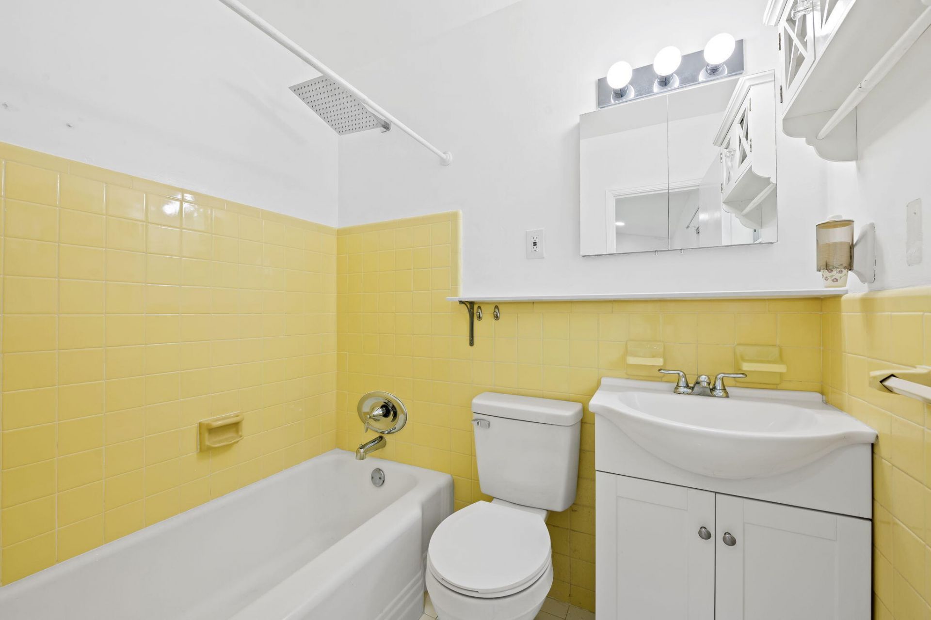 1705 NE 26th Avenue, Fort Lauderdale, FL 33305 Photo