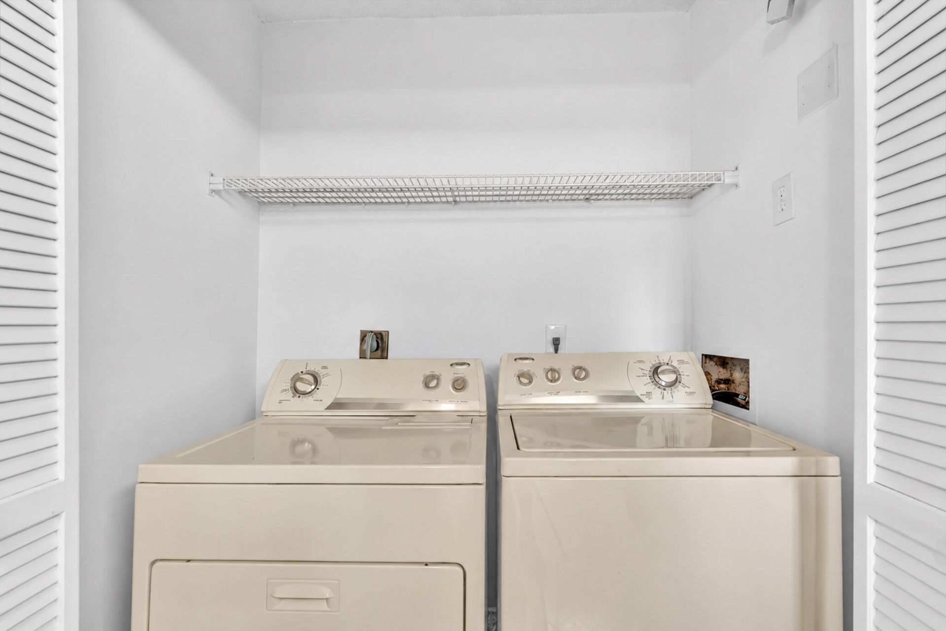 7508 La Paz Boulevard, Unit 204, Boca Raton, FL 33433 Photo