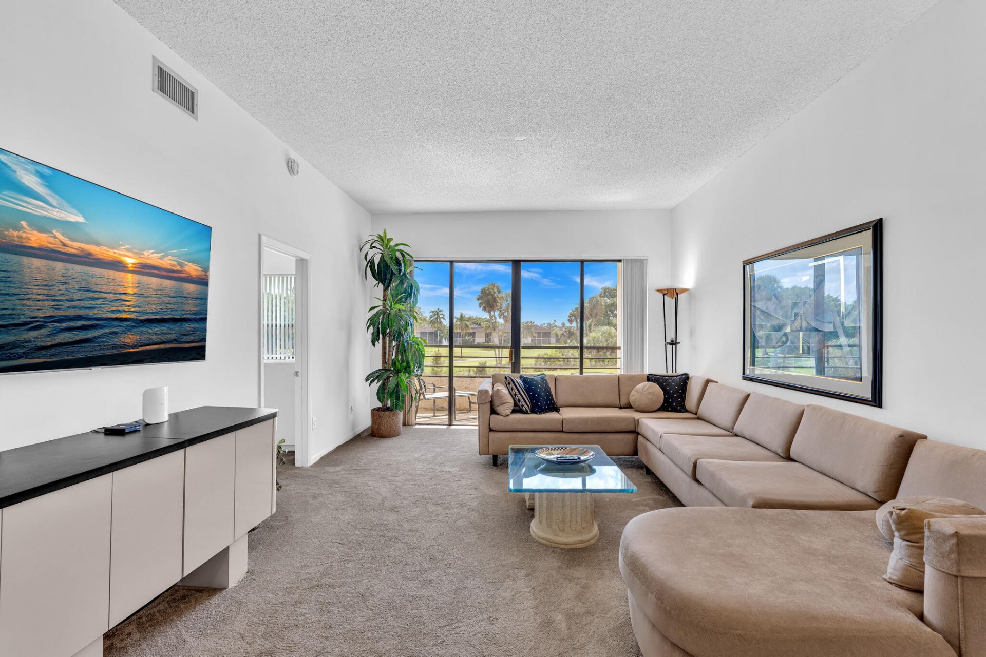 7508 La Paz Boulevard, Unit 204, Boca Raton, FL 33433 Photo