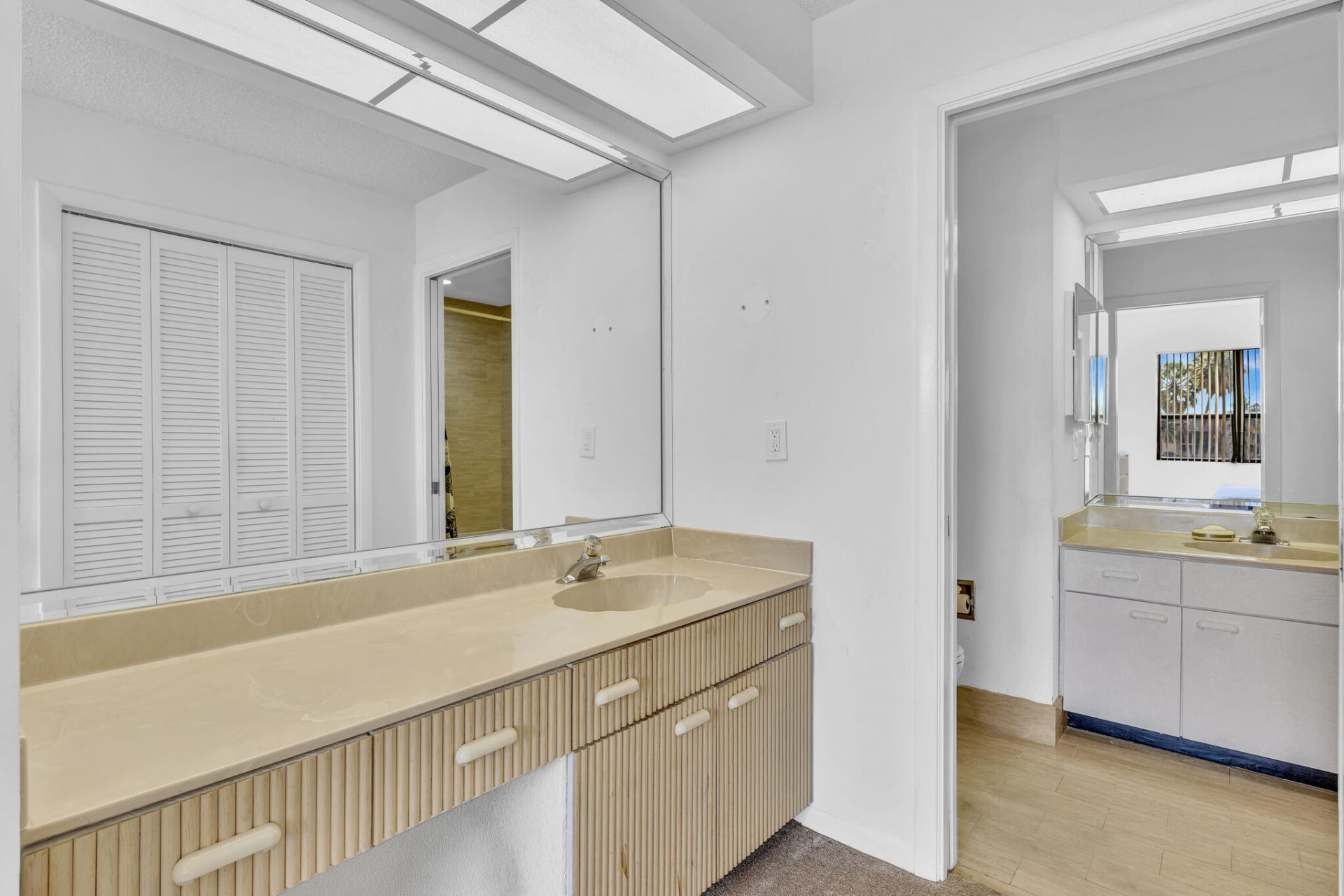 7508 La Paz Boulevard, Unit 204, Boca Raton, FL 33433 Photo