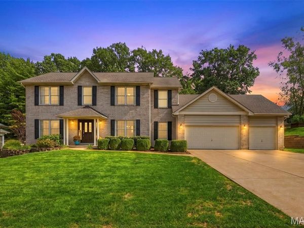 5026 Southridge Park Drive, St Louis, MO 63129
