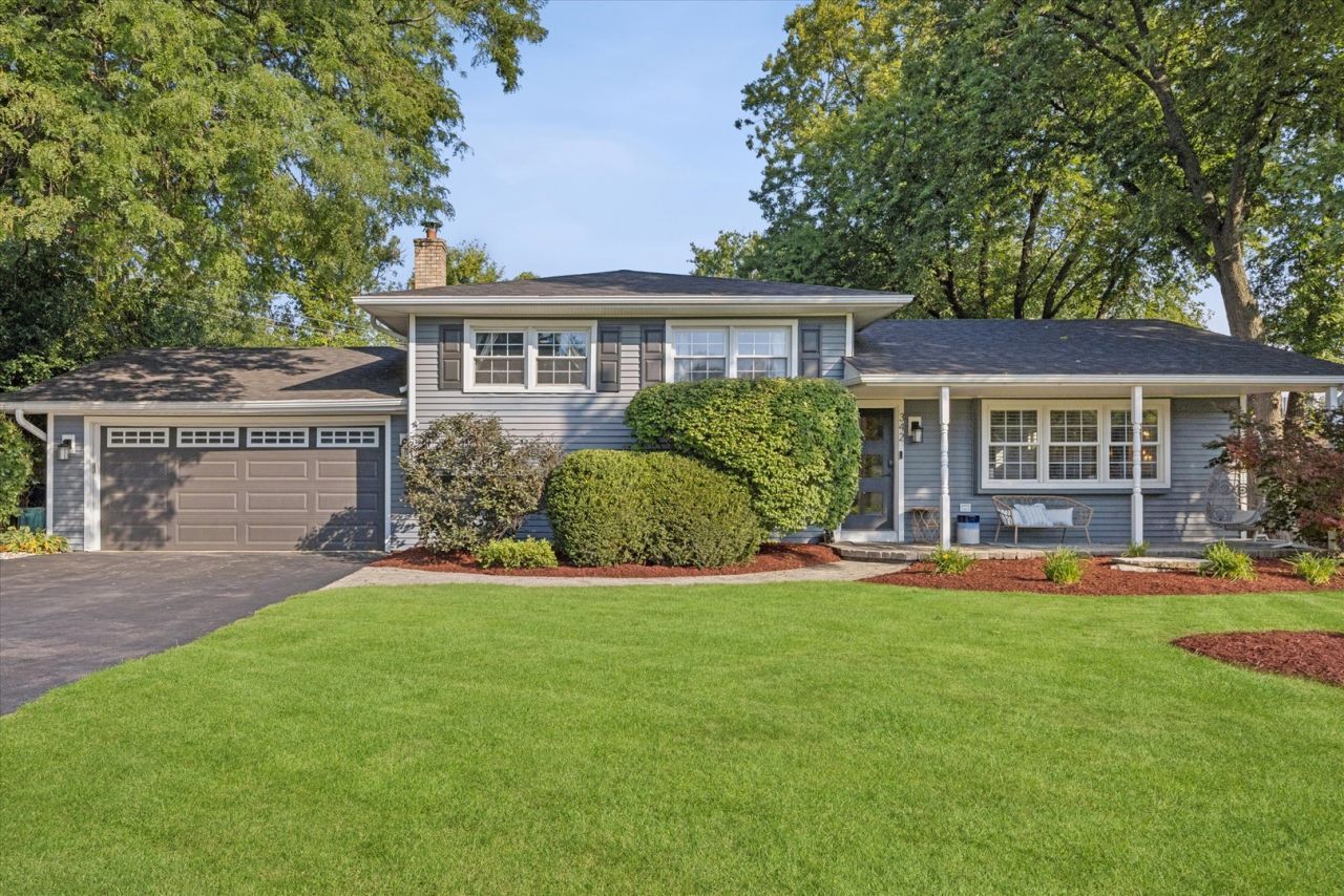 342 Janet Avenue, Darien, IL 60561 Main Photo