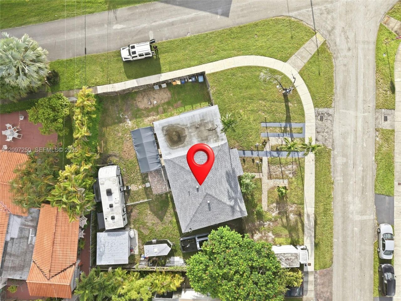 9270 SW 43rd St , Miami, FL 33165 Photo