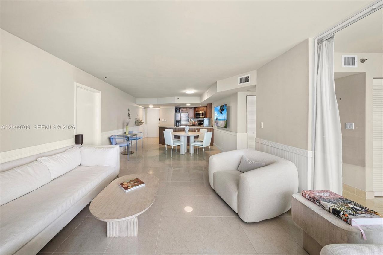 8911 Collins Ave , Unit 904, Surfside, FL 33154 Photo