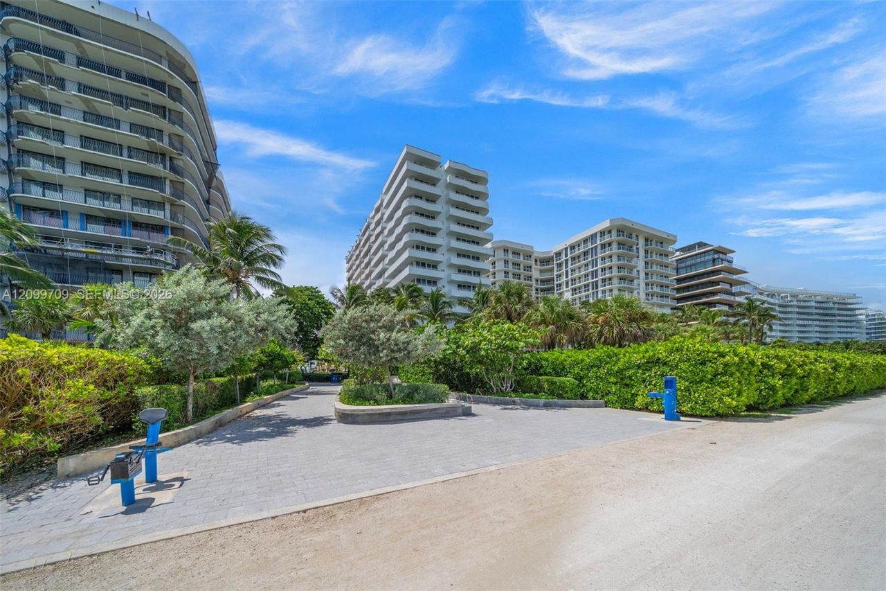 8911 Collins Ave , Unit 904, Surfside, FL 33154 Photo