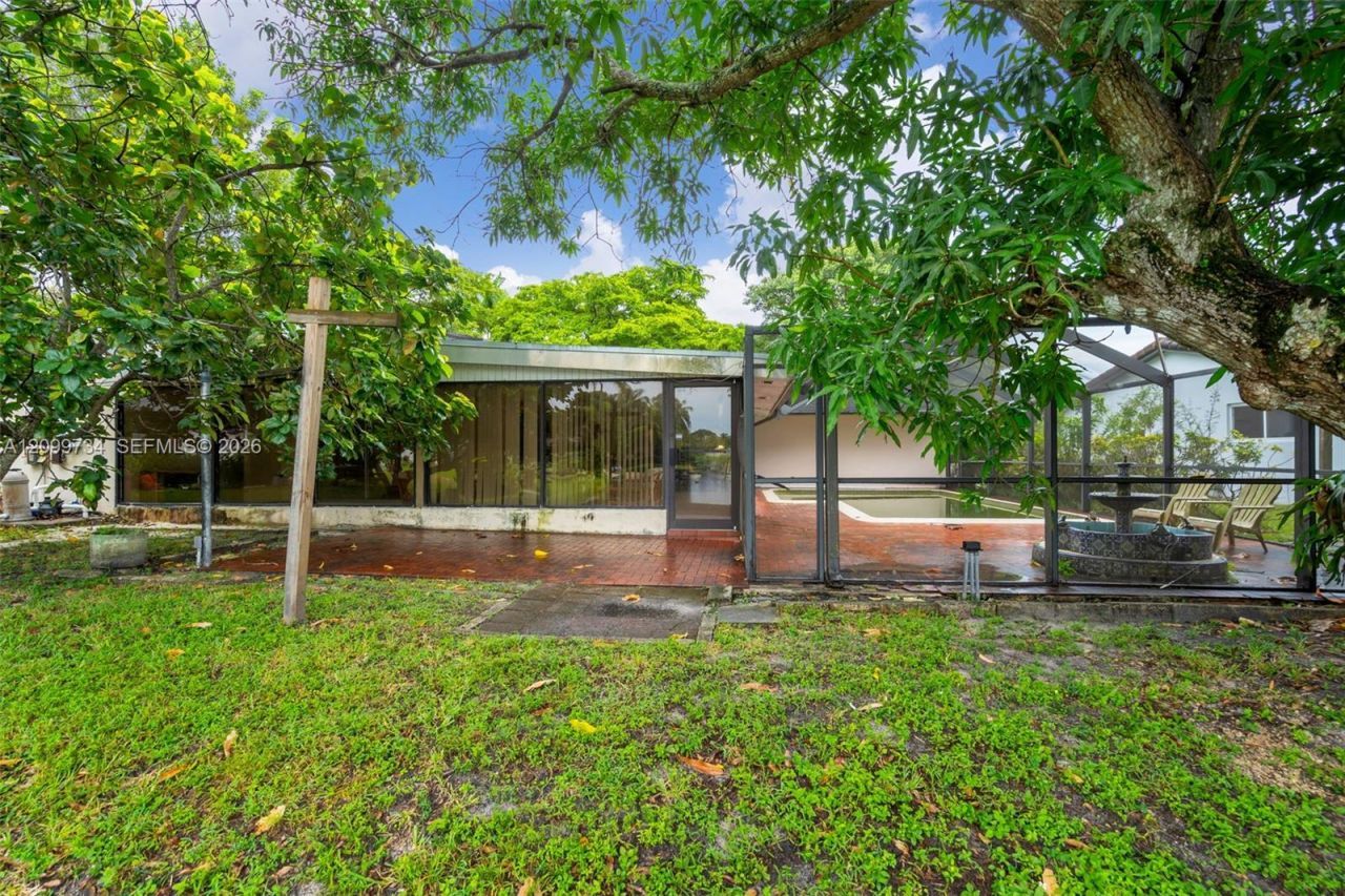 7200 S Miami Lakeway S, Miami Lakes, FL 33014 Photo