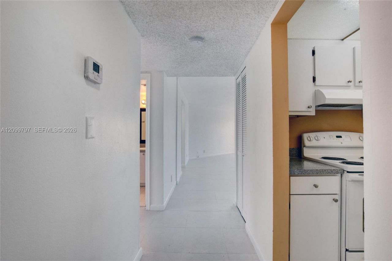 1750 N Congress Ave , Unit 401, West Palm Beach, FL 33401 Photo