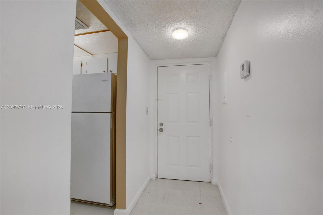 1750 N Congress Ave , Unit 401, West Palm Beach, FL 33401 Photo