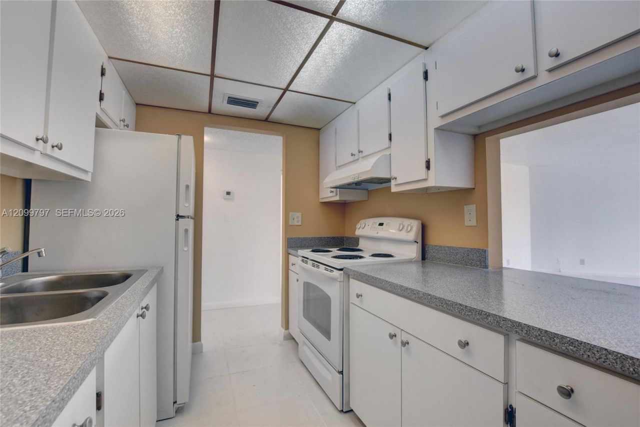 1750 N Congress Ave , Unit 401, West Palm Beach, FL 33401 Photo