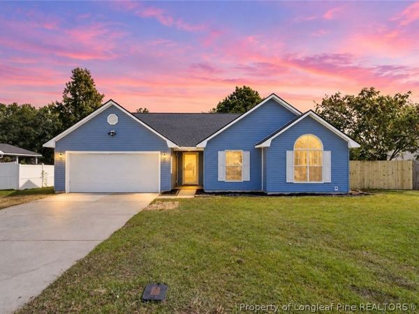 141 Chapel Hill Drive, Raeford, NC 28376
