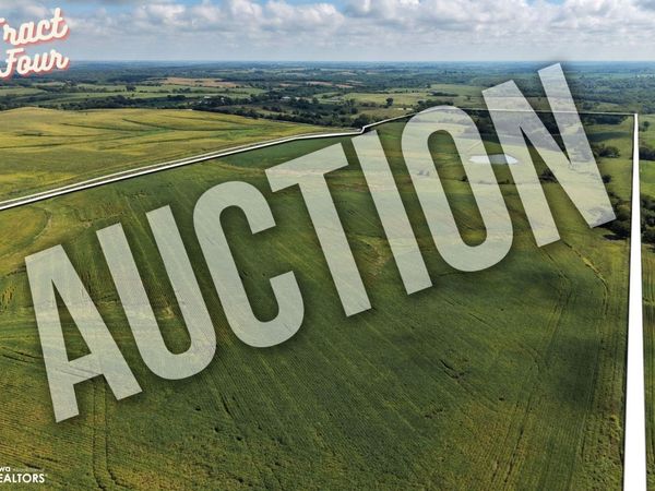 Norway St, Murray, IA 50174
