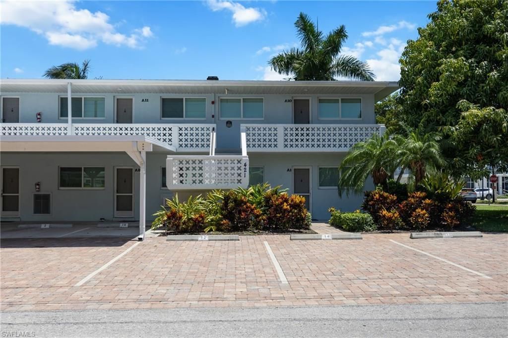 421 12th Ave S, Unit A11, Naples, FL 34102 Photo