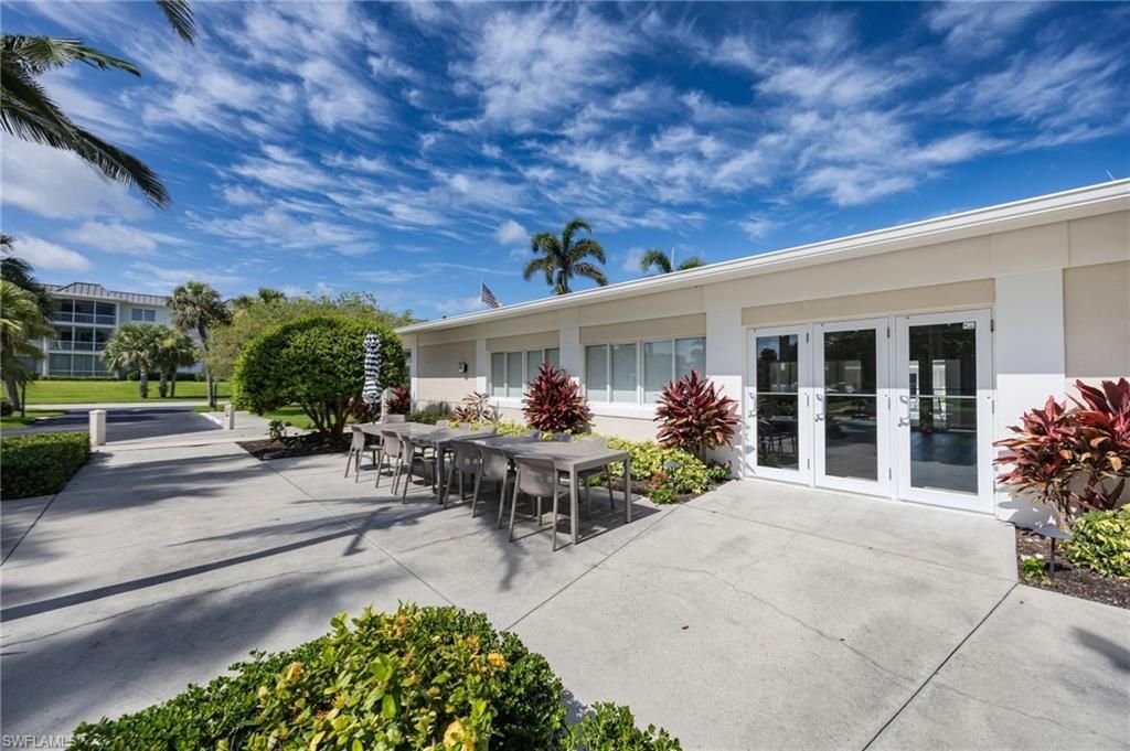 421 12th Ave S, Unit A11, Naples, FL 34102 Photo